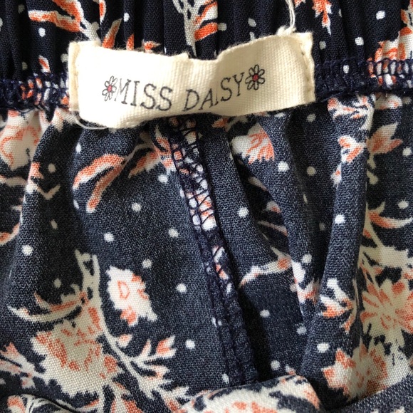 Miss Daisy Floral Print Casual Navy Mini Skirt - Picture 15 of 16